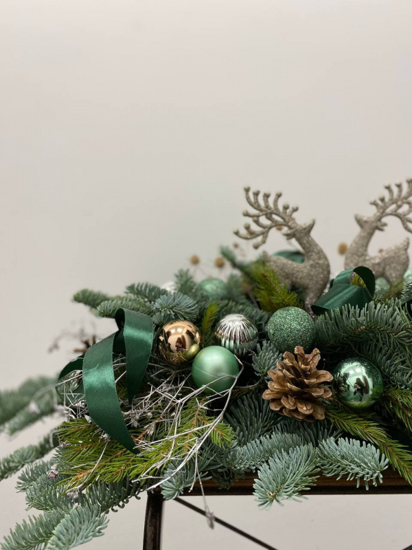 Новогодняя композиция на стол 2