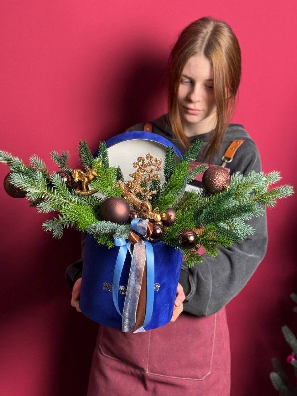 Праздничный вернисаж