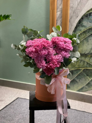 Диантусы в форме сердца