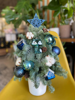 Елка новогодняя