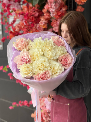 13 французских роз микс