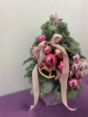 Елка из нобилиса "Зимние просторы"