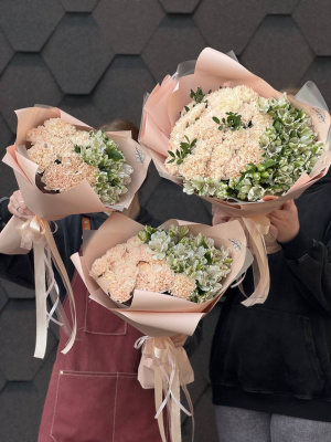 Сборные букеты